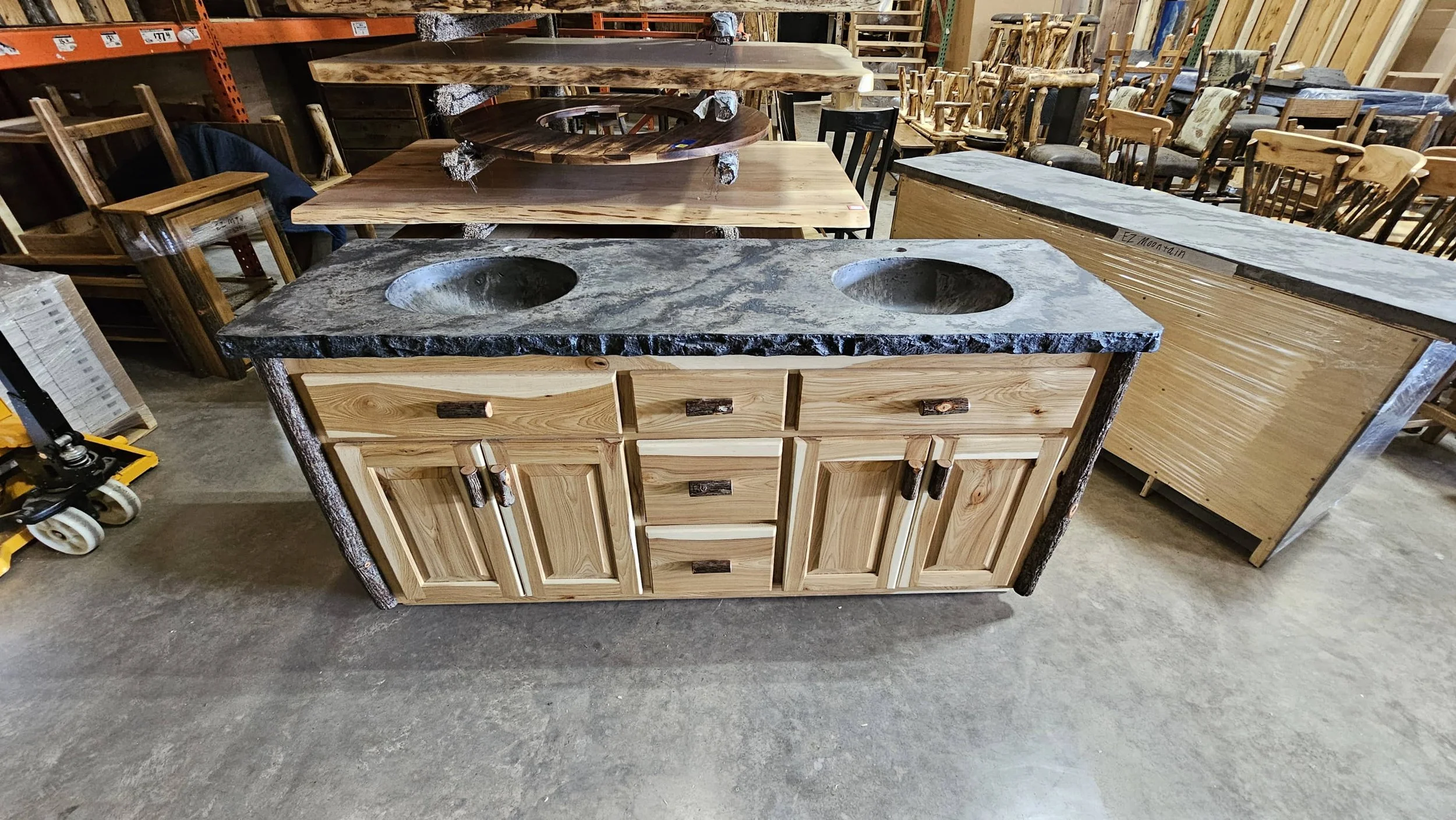 Hickory 60
